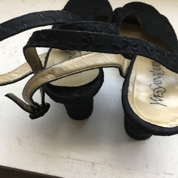 VTG Yves St Laurent mismatched embroidered wedge - Picture 7 of 7